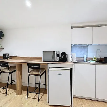 4 Modernes Climatises 8 Personnes Cl-fd