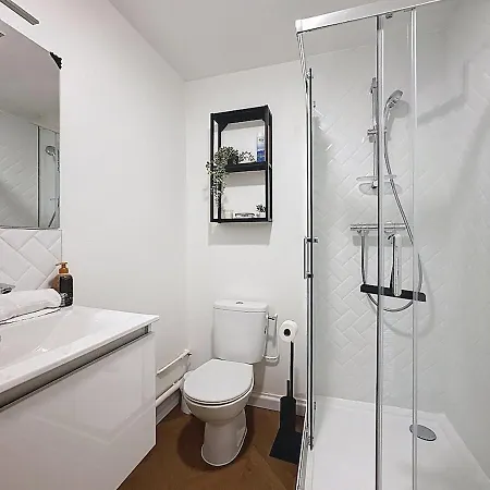 4 Modernes Climatises 8 Personnes Cl-fd Апартаменты Клермон-Ферран